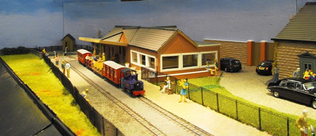 009 model railways